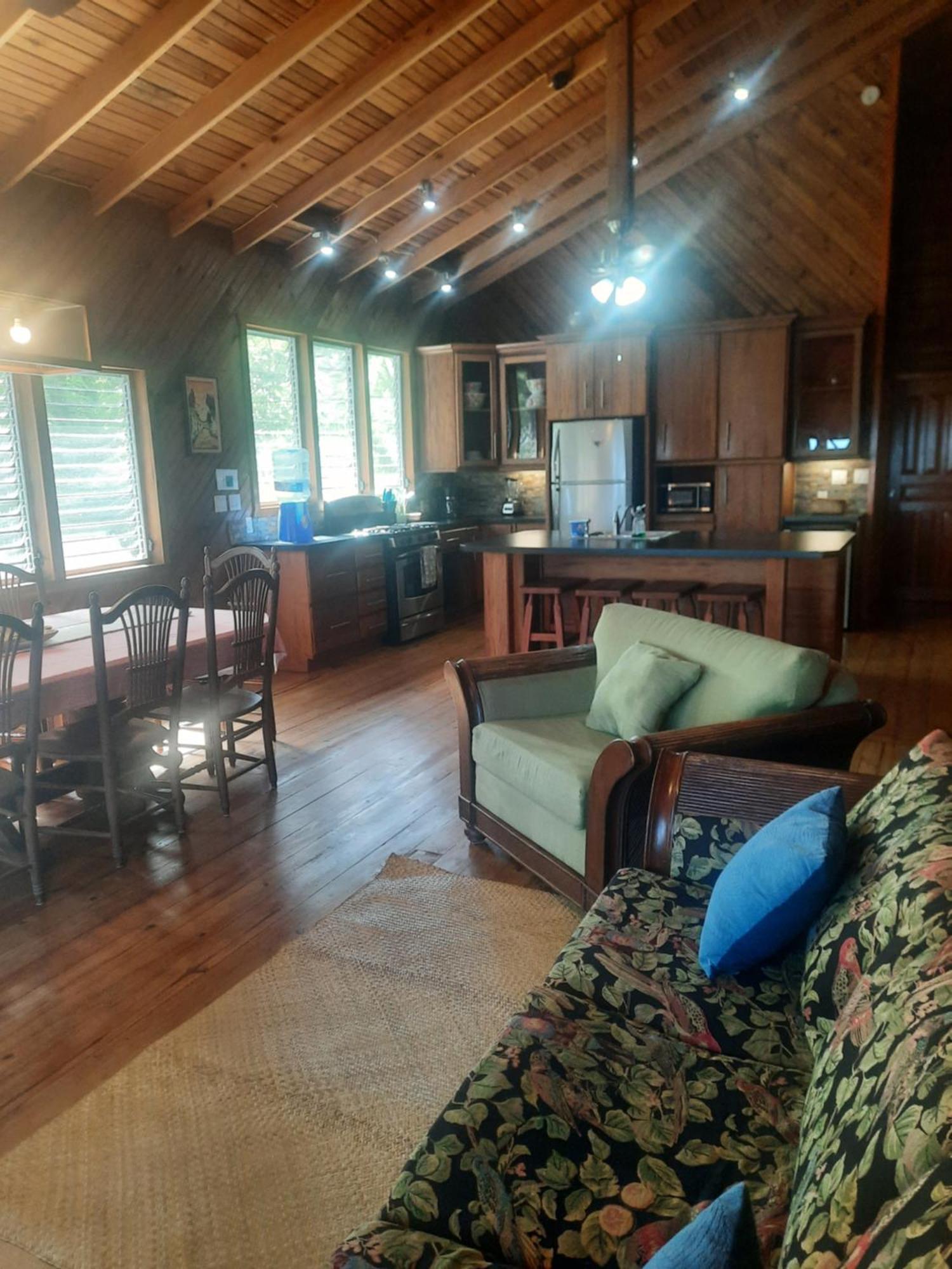Guava Grove Resort & Villas Sandy Bay Luaran gambar